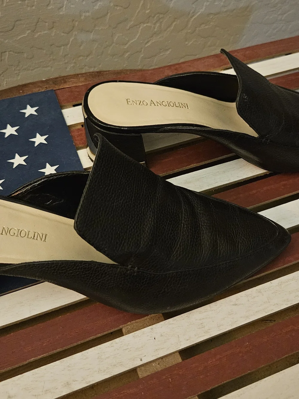 Enzo Angiolini Black Pointed Leather Women’s Slip-On Flats